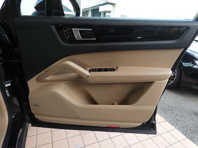 PORSCHE CAYENNE BASEGRADE