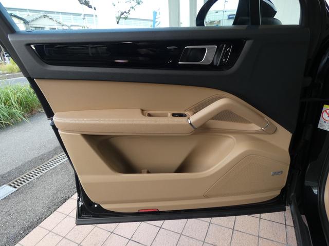 PORSCHE CAYENNE BASEGRADE