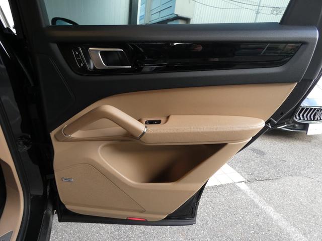 PORSCHE CAYENNE BASEGRADE