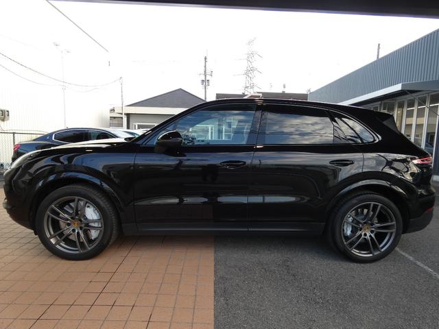 PORSCHE CAYENNE BASEGRADE