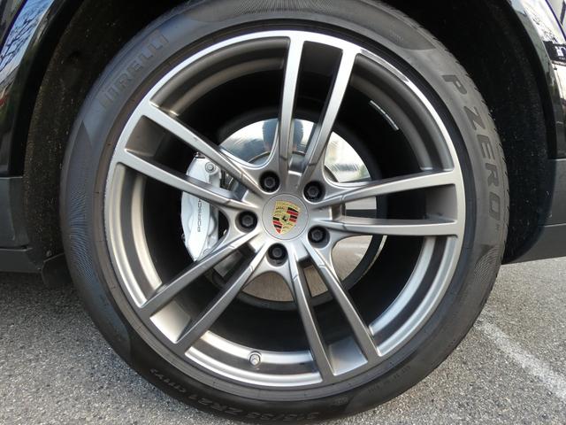 PORSCHE CAYENNE BASEGRADE