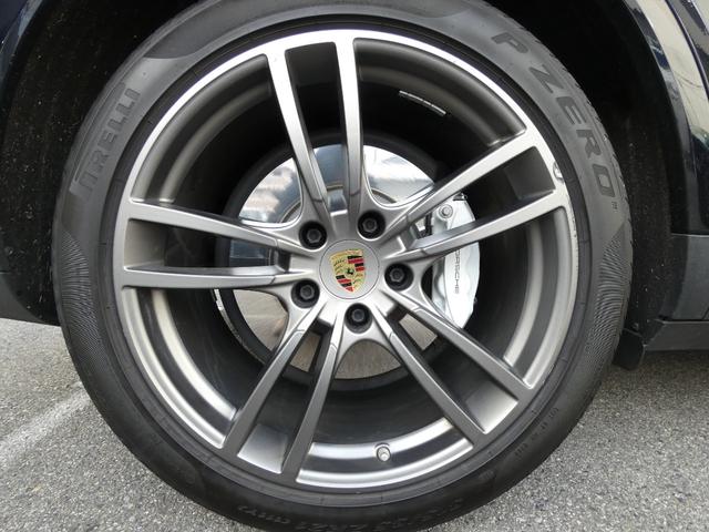 PORSCHE CAYENNE BASEGRADE