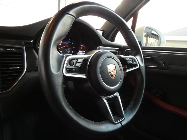 PORSCHE MACAN MACAN GTS