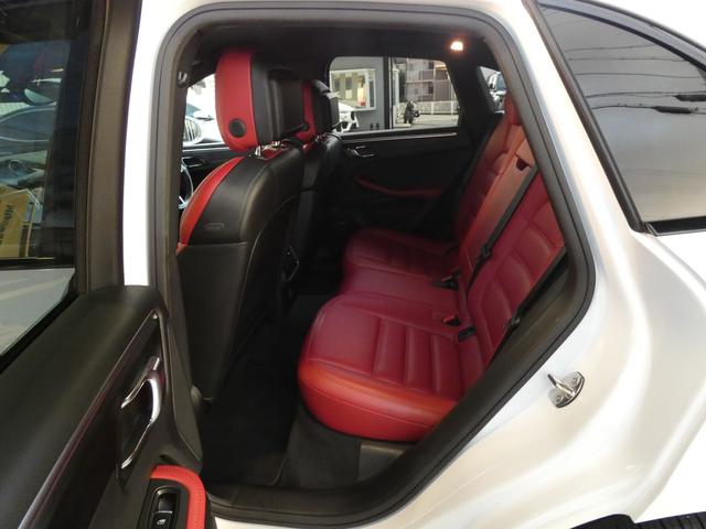 PORSCHE MACAN MACAN GTS