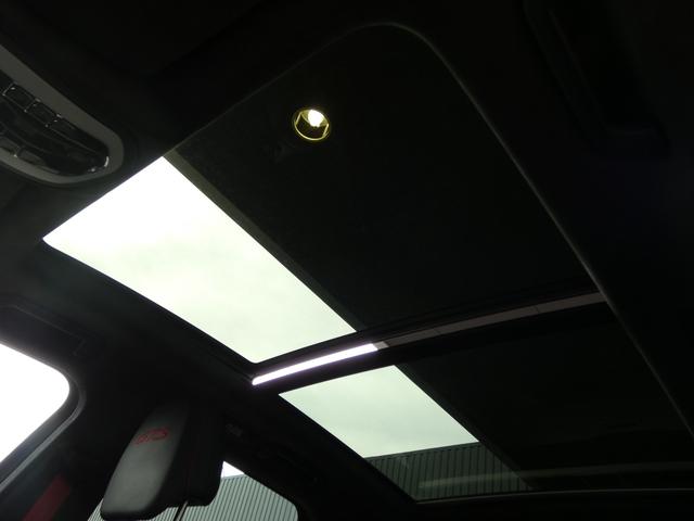 カイエン ＧＴＳ　後期型　黒半革　スポクロ　パノラマＳＲ　スポエグ　　　８ＷＡＹ　シートヒーター　ＰＣＭナビ　地デジ　Ｂカメラ　電動リアゲート　ソフトクローズ　　ＢＯＳＥ　ＲＳスパイダー２０ＡＷ　　正規Ｄ車　１オナ（7枚目）