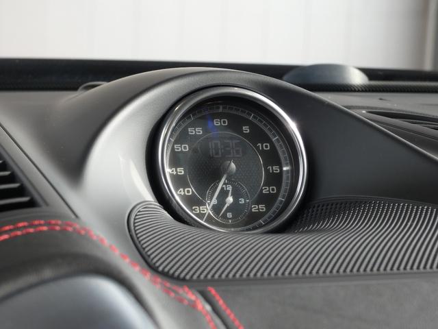 カイエン ＧＴＳ　後期型　黒半革　スポクロ　パノラマＳＲ　スポエグ　　　８ＷＡＹ　シートヒーター　ＰＣＭナビ　地デジ　Ｂカメラ　電動リアゲート　ソフトクローズ　　ＢＯＳＥ　ＲＳスパイダー２０ＡＷ　　正規Ｄ車　１オナ（13枚目）