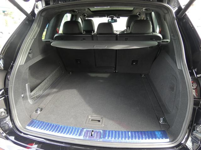 カイエン ＧＴＳ　後期型　黒半革　スポクロ　パノラマＳＲ　スポエグ　　　８ＷＡＹ　シートヒーター　ＰＣＭナビ　地デジ　Ｂカメラ　電動リアゲート　ソフトクローズ　　ＢＯＳＥ　ＲＳスパイダー２０ＡＷ　　正規Ｄ車　１オナ（19枚目）