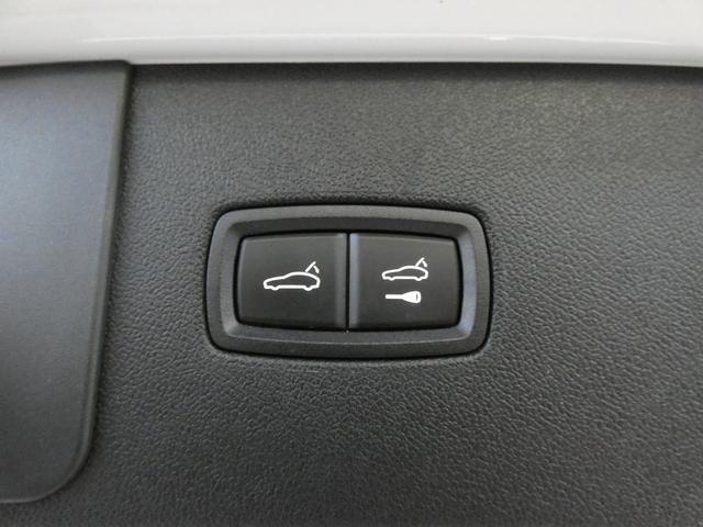 カイエン E-ハイブリッド ベージュ革 スポクロ シートヒーター PCMナビ 全周カメラ ACC LCA LDW LEDヘッドライト エントリーD 8WAY PASM 純正20AW 禁煙 右H 正規D車(18枚目)