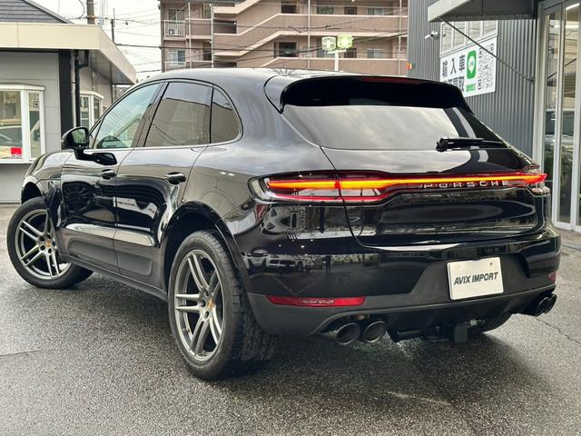 マカン マカンS 後期型 赤革 LED ACC BOSE 純正20AW シートヒーター 14WAY LCA LKA PCMナビ 全周C パワーステアリングプラス 禁煙 正規D車(8枚目)