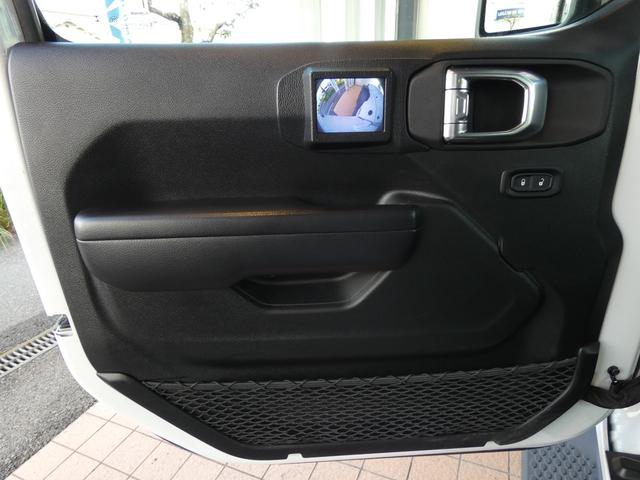 ジープ・ラングラーアンリミテッド スポーツアルティテュード 限定300台 ブラックインテリア 純正ナビ LED ACC Bカメラ AppleCarPlay 純正17AW 禁煙 下取車 正規D車(43枚目)