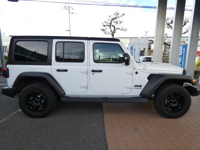 ジープ・ラングラーアンリミテッド スポーツアルティテュード 限定300台 ブラックインテリア 純正ナビ LED ACC Bカメラ AppleCarPlay 純正17AW 禁煙 下取車 正規D車(46枚目)