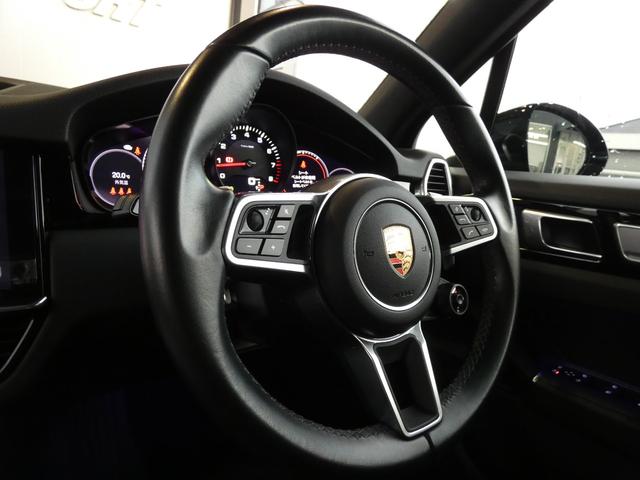 カイエン プラチナエディション 特別仕様車 スポクロ パノラマ 黒革 シートヒーター PCMナビ BOSE 全周C ACC LCA LED(PDLS付)4ゾーンAC RSスパイダー21AW 禁煙 1オナ 右H 正規D車(9枚目)