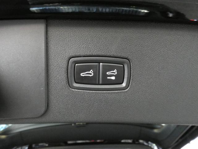 カイエン プラチナエディション 特別仕様車 スポクロ パノラマ 黒革 シートヒーター PCMナビ BOSE 全周C ACC LCA LED(PDLS付)4ゾーンAC RSスパイダー21AW 禁煙 1オナ 右H 正規D車(18枚目)