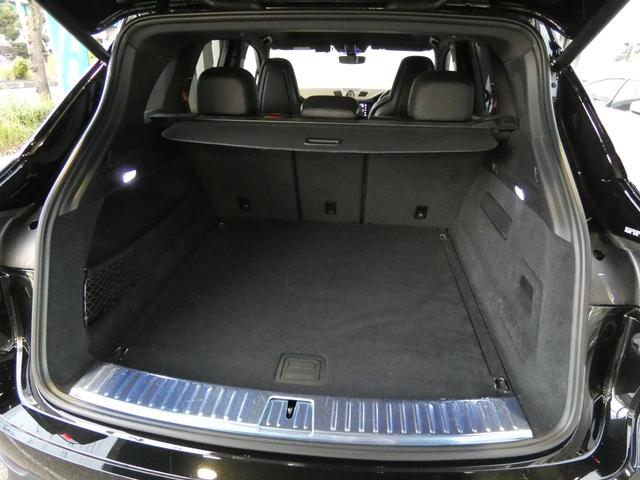 カイエン プラチナエディション 特別仕様車 スポクロ パノラマ 黒革 シートヒーター PCMナビ BOSE 全周C ACC LCA LED(PDLS付)4ゾーンAC RSスパイダー21AW 禁煙 1オナ 右H 正規D車(19枚目)