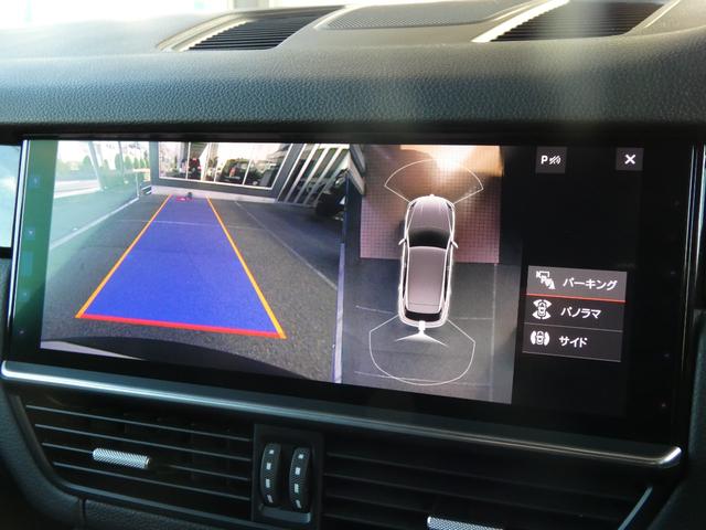 カイエン ベースグレード　黒革　ＬＥＤ　エントリーＤ　ＡＣＣ　８ＷＡＹ　前後シートヒーター　ＬＣＡ　ＬＫＡ　純正ＰＣＭナビ　全周カメラ　アップルカープレイ　電動リアゲート　純正ＲＳスパイダー２１ＡＷ　禁煙　右Ｈ　正規Ｄ車（11枚目）