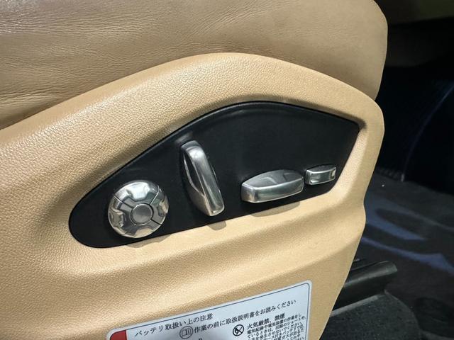 カイエン S ベージュ革 パノラマ LED PASMエアサス ACC 114WAY 4ゾーンAC 前後シートヒーター&ベンチレーション PCMナビ 全周C ブルメスター3Dサウンド 純正20AW 禁煙 正規D車(5枚目)
