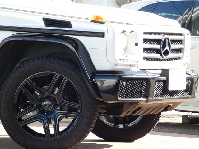 Ｇクラス Ｇ３５０ｄ　ヘリテージエディション仕様　ラグジュアリーＰＫＧ　ＳＲ　黒革　テディストロニックプラス　純正ＨＤＤナビ　地デジ　Ｂカメラ　全席シートヒーター　ハーマンカードン　ブラック２０ＡＷ　禁煙　正規Ｄ車（5枚目）