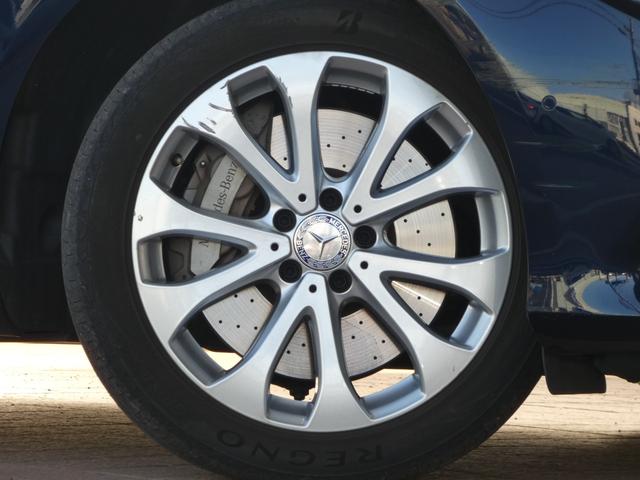 Ｅクラス Ｅ４００　４マチック　エクスクルーシブ　ベージュ革　純正ＨＤＤナビ　地デジ　アップルカープレイ　全周Ｃ　マルチビームＬＥＤ　エアサス　前後シートヒーター　アンビエントライト　純正１８ＡＷ　禁煙　下取車　正規Ｄ車（6枚目）