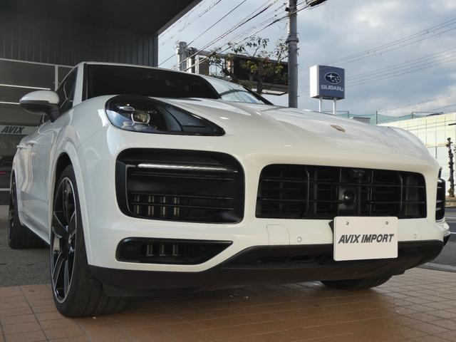 カイエン ベースグレード　黒革　スポーツクロノパッケージ　スポーツデザインフロントバンパー　ＬＥＤ　ＡＣＣ　８ＷＡＹ　シートヒーター　ＬＣＡ　ＬＫＡ　ＰＣＭナビ　全周カメラ　アップルカープレイ　純正２２ＡＷ　禁煙　正規Ｄ車（50枚目）