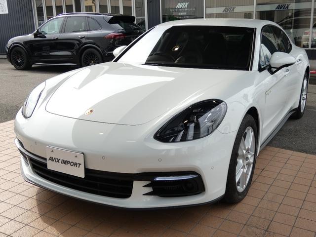 パナメーラ ４　Ｅ－ハイブリッド　黒革　スポクロ　シートヒーター　ＰＣＭナビ　全周カメラ　ＡＣＣ　ＬＣＡ　ＬＫＡ　ＬＥＤ　８ＷＡＹ　ＰＡＳＭエアサス　ソフトクローズドア　専用キャリパー　純正１９インチＡＷ　禁煙　正規Ｄ車（32枚目）