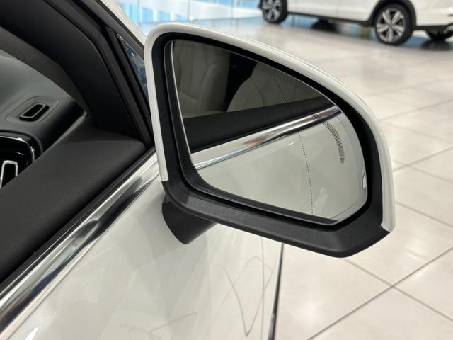 XC40 認定中古車Selekt 保証付 Google搭載 電動シート シートヒーター 電動バックドア 360度カメラ アルミホイール オレフォスシフトノブ LEDライト ハーマンカードン(24枚目)