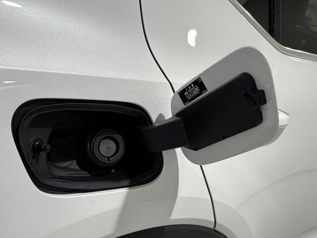 XC40 認定中古車Selekt 保証付 Google搭載 電動シート シートヒーター 電動バックドア 360度カメラ アルミホイール オレフォスシフトノブ LEDライト ハーマンカードン(30枚目)