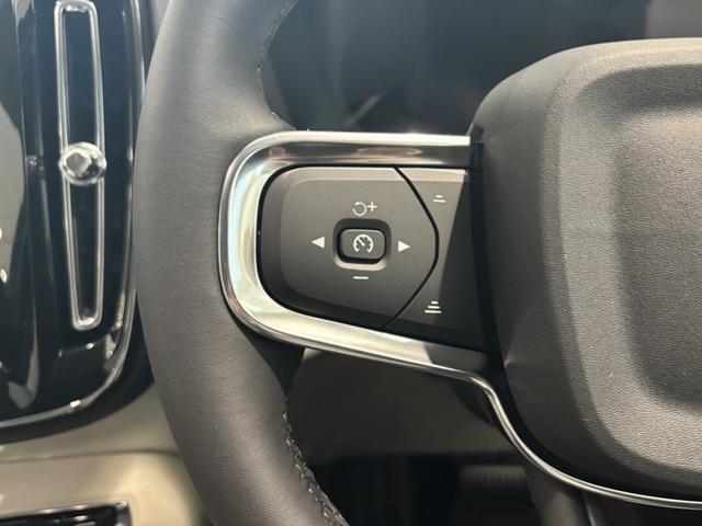 XC40 認定中古車Selekt 保証付 Google搭載 電動シート シートヒーター 電動バックドア 360度カメラ アルミホイール オレフォスシフトノブ LEDライト ハーマンカードン(54枚目)