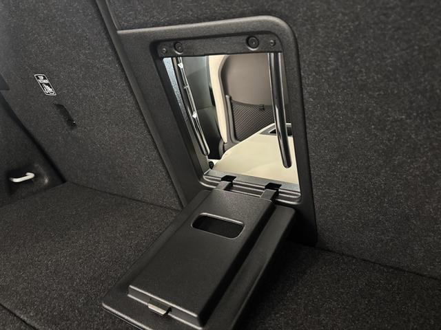 XC40 認定中古車Selekt 保証付 Google搭載 電動シート シートヒーター 電動バックドア 360度カメラ アルミホイール オレフォスシフトノブ LEDライト ハーマンカードン(80枚目)