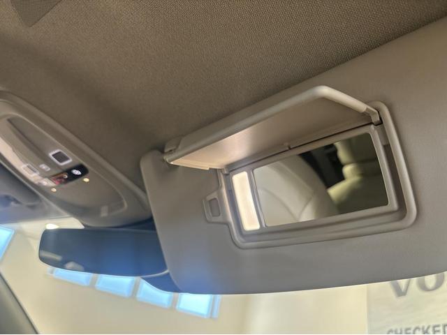 ＸＣ４０ 　認定中古車Ｓｅｌｅｋｔ　保証付　Ｇｏｏｇｌｅ搭載　電動シート　シートヒーター　電動バックドア　３６０度カメラ　アルミホイール　オレフォスシフトノブ　ＬＥＤライト　ハーマンカードン（31枚目）