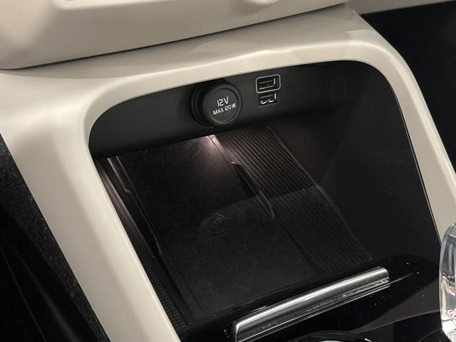 XC40 認定中古車Selekt 保証付 Google搭載 電動シート シートヒーター 電動バックドア 360度カメラ アルミホイール オレフォスシフトノブ LEDライト ハーマンカードン(29枚目)