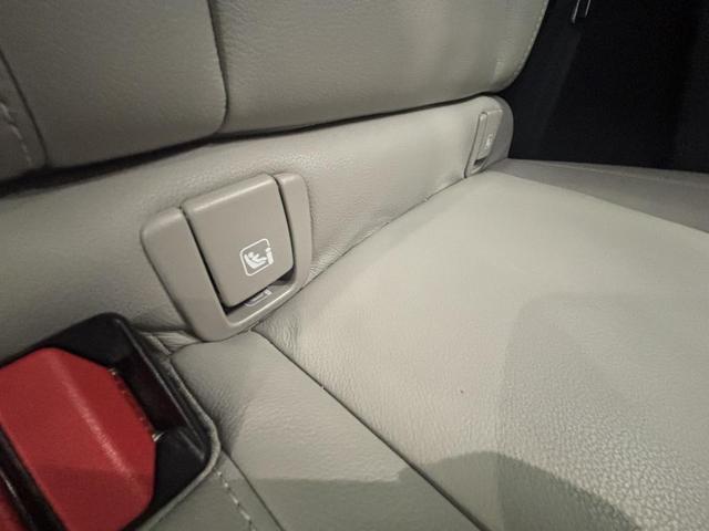 XC40 認定中古車Selekt 保証付 Google搭載 電動シート シートヒーター 電動バックドア 360度カメラ アルミホイール オレフォスシフトノブ LEDライト ハーマンカードン(49枚目)