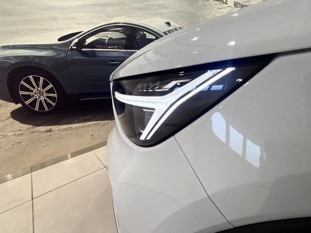 XC40 プラス B3 認定中古車Selekt 保証付 Google搭載 電動シート 電動バックドア 360度カメラ アルミホイール(44枚目)