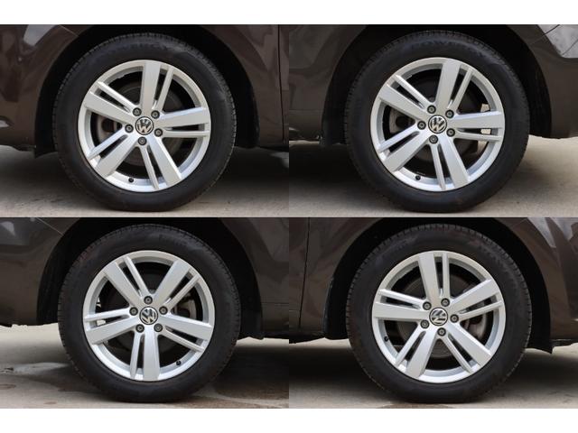 シャラン ＴＳＩ　ハイライン　Ｈレザーシート（ヒーター付）／両側パワスラ／Ｐバックドア／クルコン／ナビ／フルセグＴＶ／Ｂｌｕｅｔｏｏｔｈ対応／ＵＳＢ接続可／ＤＶＤ／ＣＤ再生可／ＥＴＣ／Ｐシート／パドルシフト／スマートキー２本（17枚目）