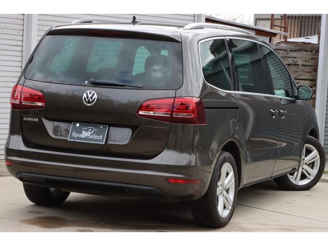 シャラン ＴＳＩ　ハイライン　Ｈレザーシート（ヒーター付）／両側パワスラ／Ｐバックドア／クルコン／ナビ／フルセグＴＶ／Ｂｌｕｅｔｏｏｔｈ対応／ＵＳＢ接続可／ＤＶＤ／ＣＤ再生可／ＥＴＣ／Ｐシート／パドルシフト／スマートキー２本（19枚目）