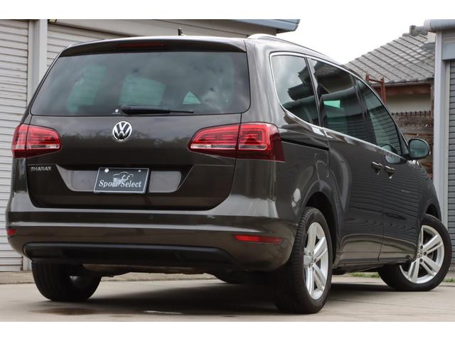 シャラン ＴＳＩ　ハイライン　Ｈレザーシート（ヒーター付）／両側パワスラ／Ｐバックドア／クルコン／ナビ／フルセグＴＶ／Ｂｌｕｅｔｏｏｔｈ対応／ＵＳＢ接続可／ＤＶＤ／ＣＤ再生可／ＥＴＣ／Ｐシート／パドルシフト／スマートキー２本（20枚目）