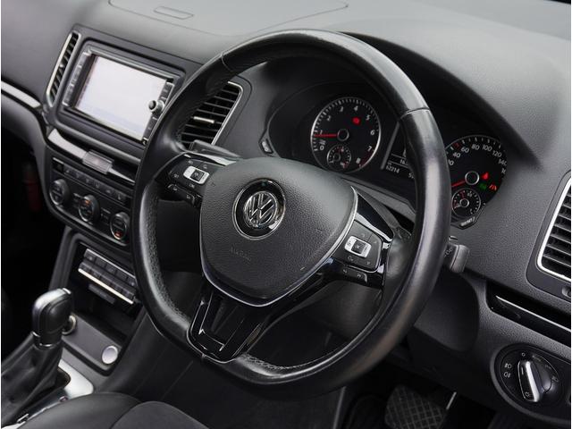 シャラン ＴＳＩ　ハイライン　Ｈレザーシート（ヒーター付）／両側パワスラ／Ｐバックドア／クルコン／ナビ／フルセグＴＶ／Ｂｌｕｅｔｏｏｔｈ対応／ＵＳＢ接続可／ＤＶＤ／ＣＤ再生可／ＥＴＣ／Ｐシート／パドルシフト／スマートキー２本（74枚目）