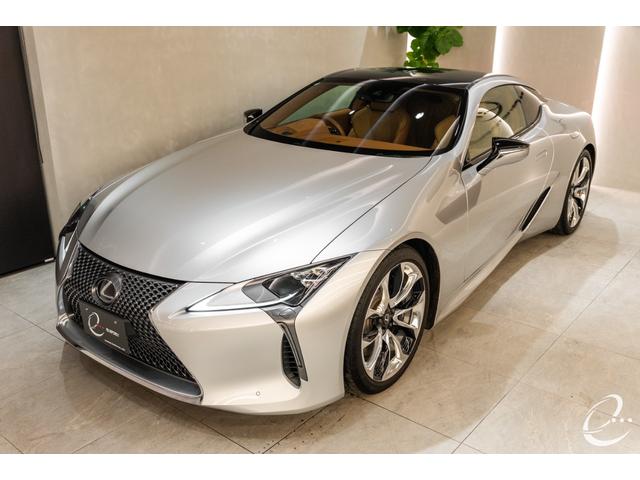 ＬＣ ＬＣ５００ｈ　Ｓパッケージ　マークレビンソン　カーボンルーフ　シートエアコン　ステアリングヒーター　カーボンスカッフプレート　３眼フルＬＥＤヘッドライト　ポリッシュホイール（8枚目）