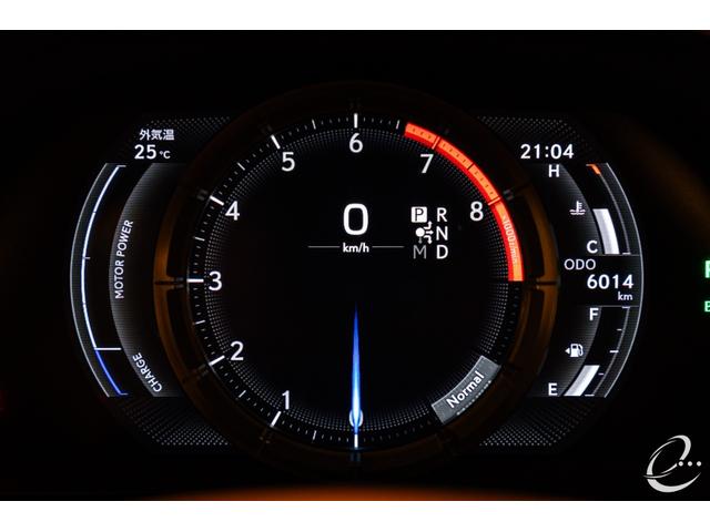 ＬＣ ＬＣ５００ｈ　Ｓパッケージ　マークレビンソン　カーボンルーフ　シートエアコン　ステアリングヒーター　カーボンスカッフプレート　３眼フルＬＥＤヘッドライト　ポリッシュホイール（13枚目）