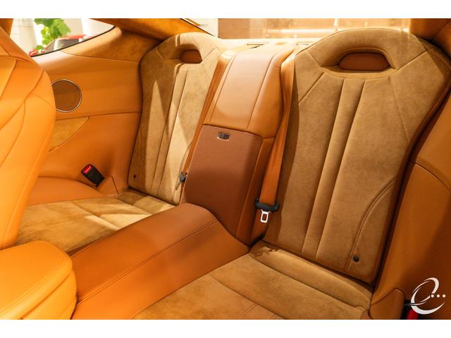ＬＣ ＬＣ５００ｈ　Ｓパッケージ　マークレビンソン　カーボンルーフ　シートエアコン　ステアリングヒーター　カーボンスカッフプレート　３眼フルＬＥＤヘッドライト　ポリッシュホイール（22枚目）