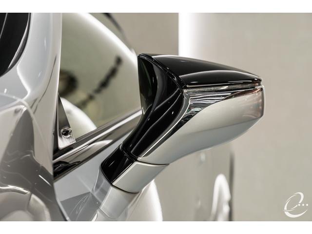 ＬＣ ＬＣ５００ｈ　Ｓパッケージ　マークレビンソン　カーボンルーフ　シートエアコン　ステアリングヒーター　カーボンスカッフプレート　３眼フルＬＥＤヘッドライト　ポリッシュホイール（53枚目）