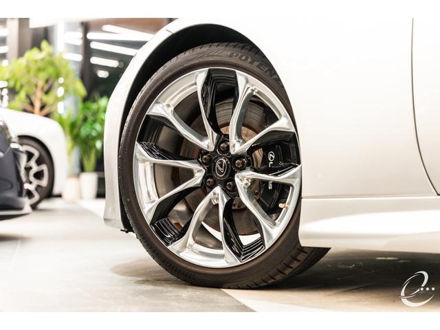 ＬＣ ＬＣ５００ｈ　Ｓパッケージ　マークレビンソン　カーボンルーフ　シートエアコン　ステアリングヒーター　カーボンスカッフプレート　３眼フルＬＥＤヘッドライト　ポリッシュホイール（58枚目）