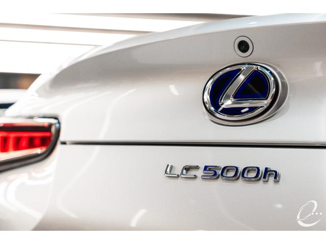 ＬＣ ＬＣ５００ｈ　Ｓパッケージ　マークレビンソン　カーボンルーフ　シートエアコン　ステアリングヒーター　カーボンスカッフプレート　３眼フルＬＥＤヘッドライト　ポリッシュホイール（61枚目）