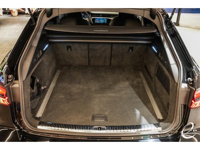 ＲＳ６アバント ベースグレード　エアサスペンション装着車　左Ｈ　ＡＫＲＡＰＯＶＩＣチタンマフラー　カーボンスタイリングＰＫＧ　パノラマサンルーフ　デコラティブパネルカーボンツイル　ＭＡＸＴＯＮｄｅｓｉｇｎフルエアロ（38枚目）