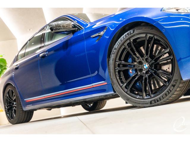 M5 M5 Mperformanceカーボンフロントスプリッター・カーボンキドニーグリル・カーボンリヤトランクスポイラー・カーボンミラーカバー・カーボンリヤディフューザー コンフォートP ダークカーボントリム(11枚目)