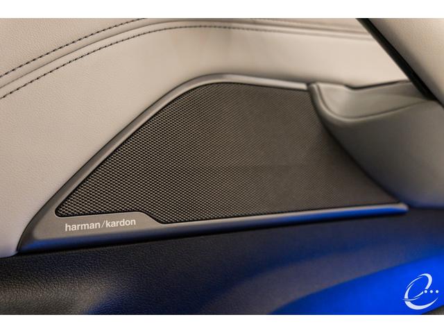 M5 M5 Mperformanceカーボンフロントスプリッター・カーボンキドニーグリル・カーボンリヤトランクスポイラー・カーボンミラーカバー・カーボンリヤディフューザー コンフォートP ダークカーボントリム(47枚目)