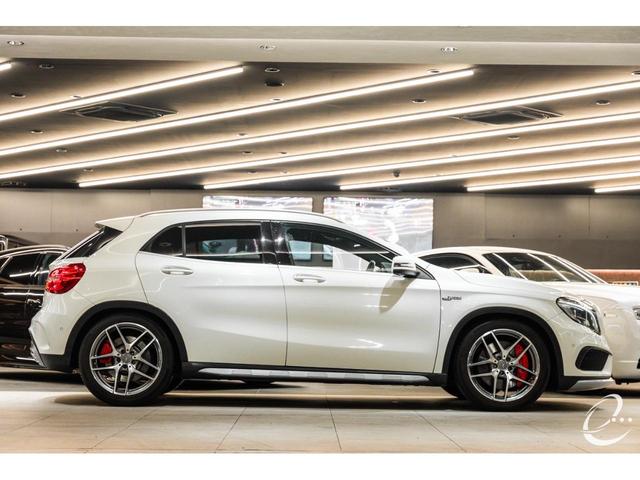GLAクラス GLA45 4マチック AMGアドバンストパッケージ パフォーマンスシート AMGレッドキャリパー 電動リアゲート プッシュスタート レーダーセーフティーPKG(51枚目)