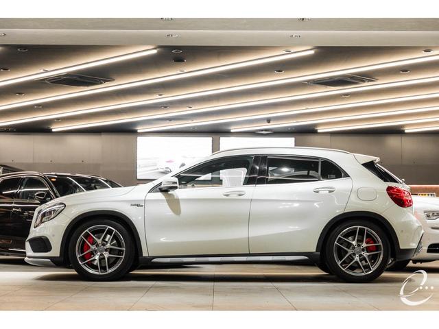 GLAクラス GLA45 4マチック AMGアドバンストパッケージ パフォーマンスシート AMGレッドキャリパー 電動リアゲート プッシュスタート レーダーセーフティーPKG(52枚目)