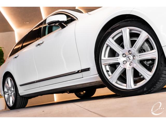 V90 T8 ツインエンジン AWD インスクリプション Bowers&Willkins HEICO4テールパイプキット Orrefors7クリスタルシフトノブ パノラマガラスサンルーフ ナッパレザー 電動リアエアサスペンション(11枚目)