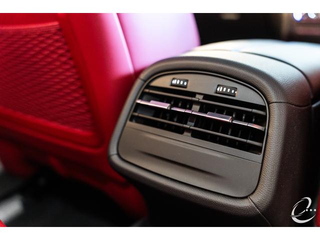 ギブリ ベースグレード　ＯＰ３９７　１２２１鍛造２２インチＡＷ　ＫＷ　Ｖ３車高調　ＥＢＭ可変マフラーリモコン　フルプレミアムレザーインテリア　ツーリングＰＫＧ　フロントバンパープロテクション（44枚目）