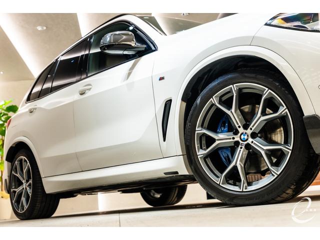 Ｘ５ ｘＤｒｉｖｅ　３５ｄ　Ｍスポーツ　ＯＰ３１２　ＢＭＷ　Ｉｎｄｉｖｉｄｕａｌパッケージ　Ｍｐｅｒｆｏｒｍａｎｃｅカーボンエアロ　プラスパッケージ　コンフォートパッケージ　ハイラインパッケージ　パノラマサンルーフ（10枚目）